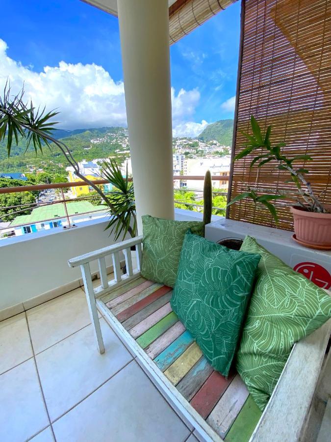 Appartement Lumineux Et Calme Saint-Denis Centre Εξωτερικό φωτογραφία