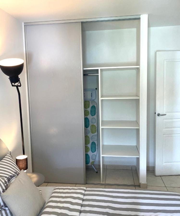 Appartement Lumineux Et Calme Saint-Denis Centre Εξωτερικό φωτογραφία
